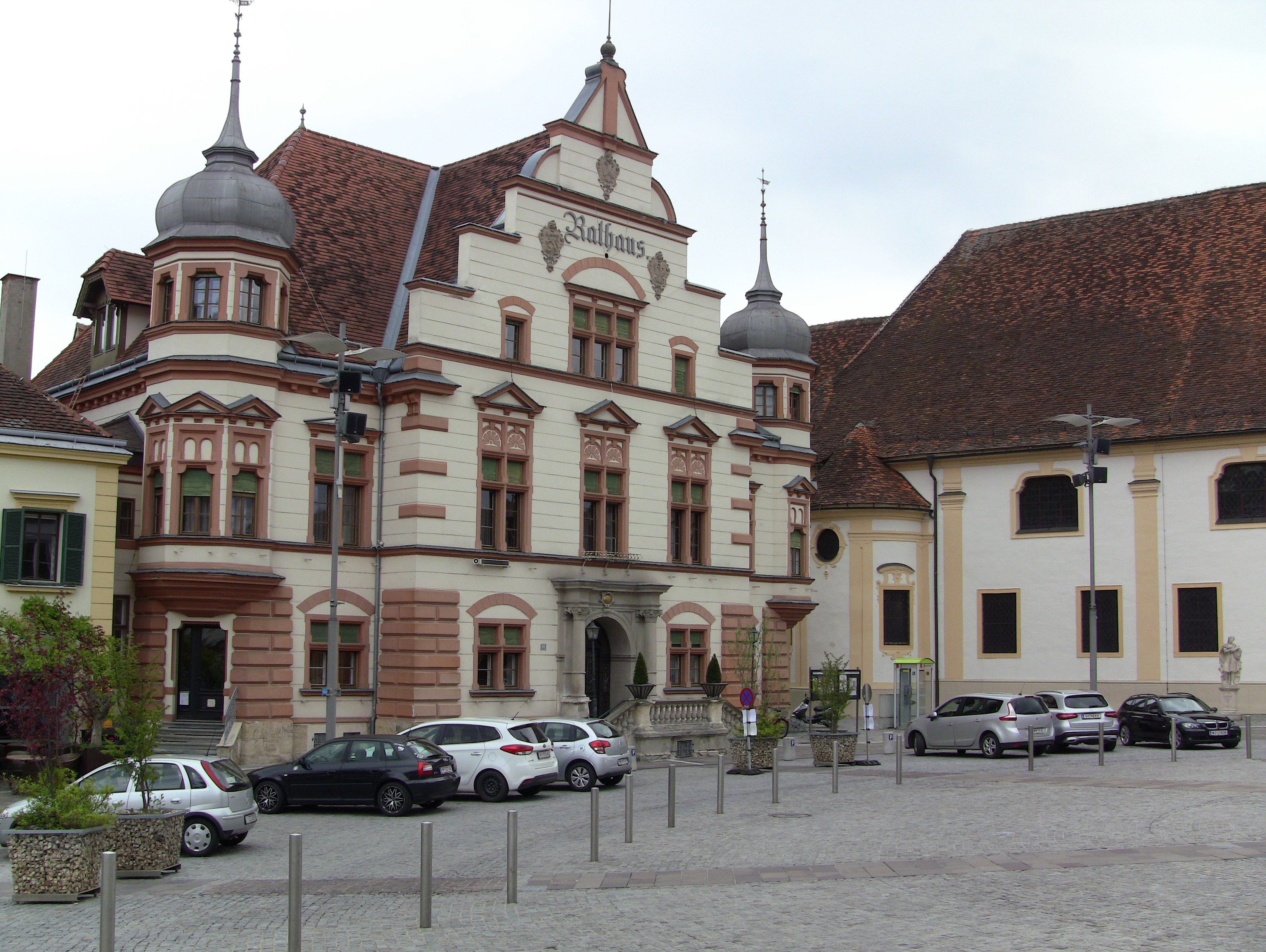 Das Rathaus am Hauptplatz